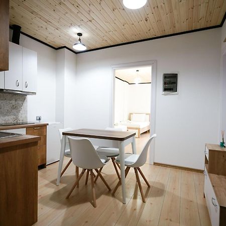 Ora Apartments Gjirokastra Kültér fotó