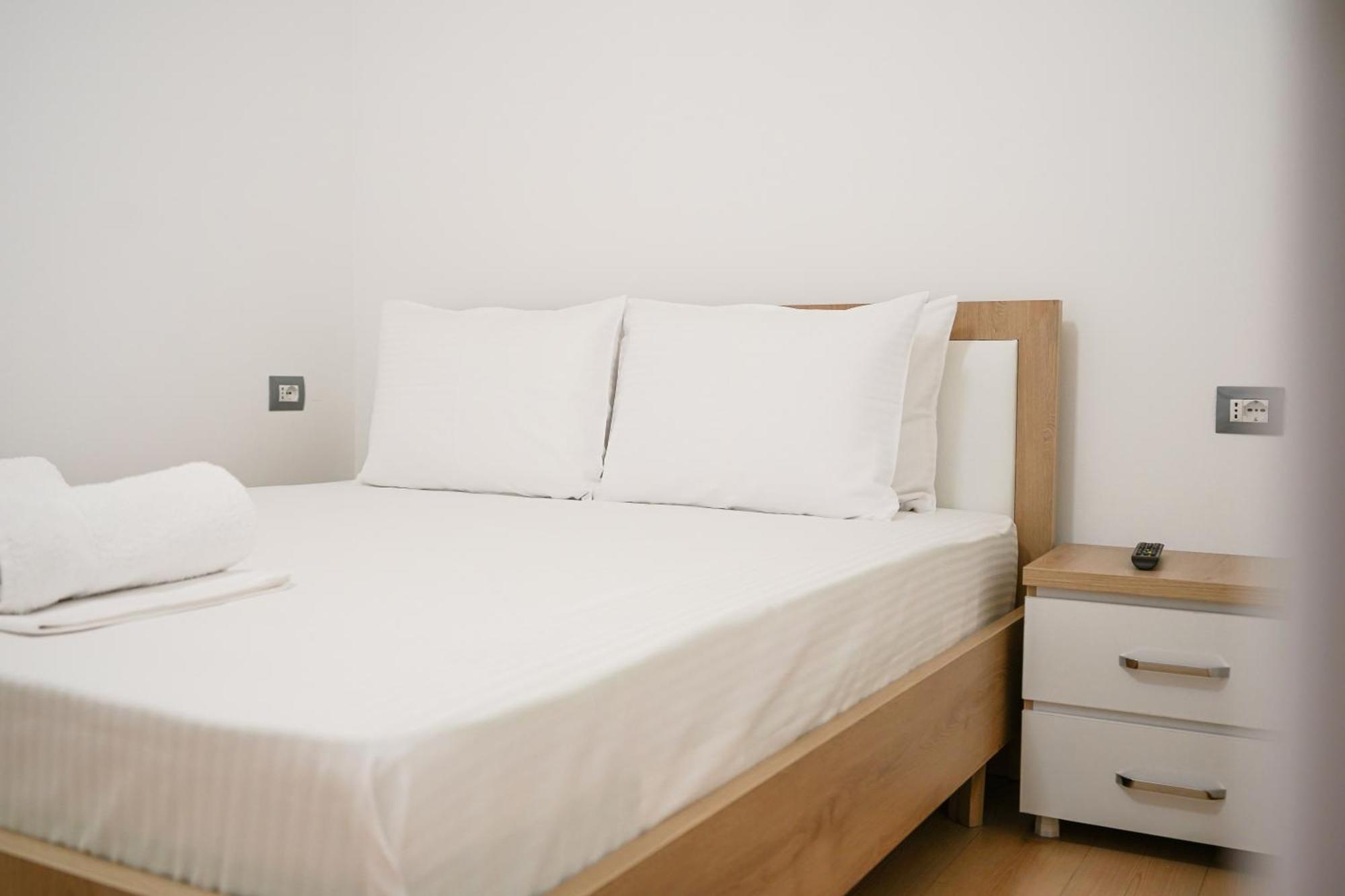 Ora Apartments Gjirokastra Kültér fotó